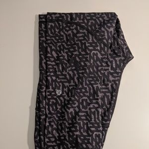 Lululemon Grey and Black 3/4 Yoga Pants